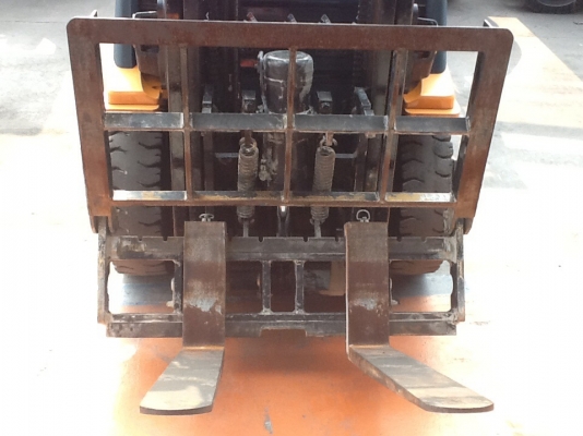 แหล่งรวมรถโฟลค์ลิฟท์งาเทฮิ้งค์ฟอร์คภาคตะวันออกงาเทงากระดกได้สำหรับตักยางก้อนยางถ้ายยางพาราและขี้ยาง