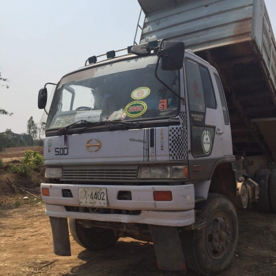 ขายรถ10ล้อ ดั้ม2เพลา2K เครื่อง260แรง พาวเวอร์ ทิฟฟี่ ภายในสวย แอร์เย็น เอกสารพร้อมโอน สนใจโทร 090-8588220คุณนะ 093-3258446คุณบิว หรือเข้าดูสินค้าอื่นๆได้ที่ www.truck.in.th/498 หรือเพจFacebook ณรงค์ ซื้อขายรถมือสอง (เว็บไซต์ส่วนตัว) หรือFacebook คุณนะ รถบ