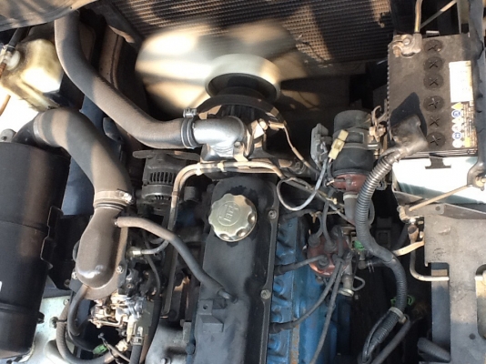 แหล่งรวมรถโฟลค์ลิฟท์งาเทฮิ้งค์ฟอร์คภาคตะวันออกงาเทงากระดกได้สำหรับตักยางก้อนยางถ้ายยางพาราและขี้ยาง