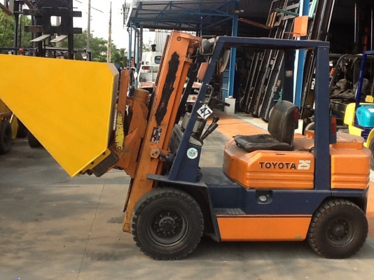 แหล่งรวมรถโฟลค์ลิฟท์งาเทฮิ้งค์ฟอร์คภาคตะวันออกงาเทงากระดกได้สำหรับตักยางก้อนยางถ้ายยางพาราและขี้ยาง