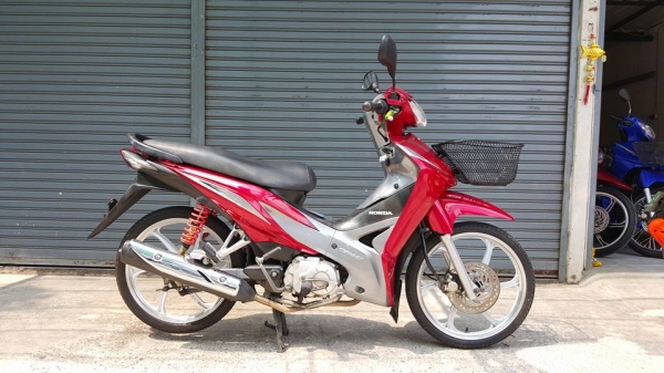 ขออนุญาติขาย HONDA WAVE 110i NEW ตัว TOP ล้อแม็กหน้าและหลัง ฟรีค่าโอน