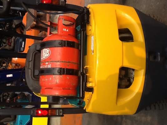 ขายรถโฟลค์ลิฟท์1.5ตันใช้แก๊ส100\%