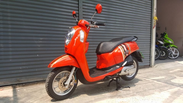 รถมือสอง เกรดรถใหม่ SCOOPY-i NEW CLUB 12 ฟรีค่าโอน