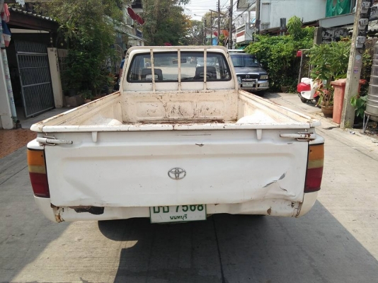 TOYOTA HILUX ปี 1991 เครื่องดีเซล TOYOTA HILUX ปี 1991 เครื่องดีเซล