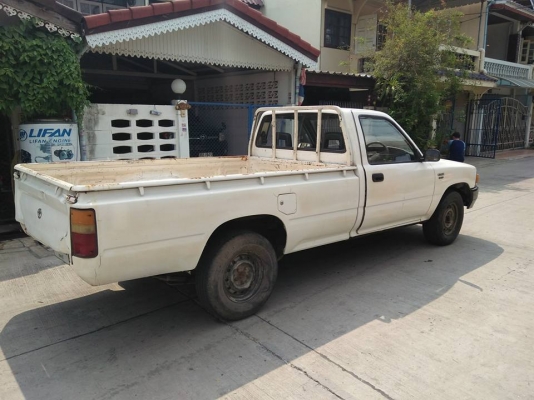 TOYOTA HILUX ปี 1991 เครื่องดีเซล TOYOTA HILUX ปี 1991 เครื่องดีเซล