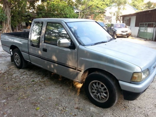 อีซูซู แคป slx ปี 96 เกียร์ธรรมดา กระจกไฟฟ้า เครื่อง 2500