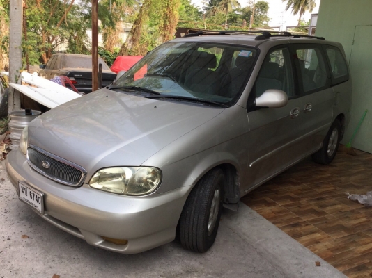 ขายkia canival รถครอบครัวพร้อมใช้เลย รถผมใช้เอง