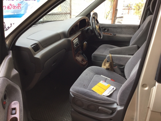 ขายkia canival รถครอบครัวพร้อมใช้เลย รถผมใช้เอง