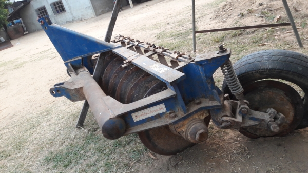 ขายตามสภาพ รถไถ 6600 มีผาล7 ขายตามสภาพ รถไถ 6600 มีผาล7