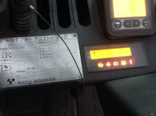 ขายรถยกtoyot8FG10 ใช้แก๊สLPG2ระบบ