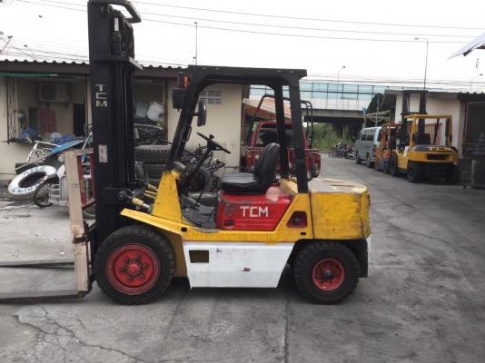 รถยก TCM 3ตัน  ดีเซล