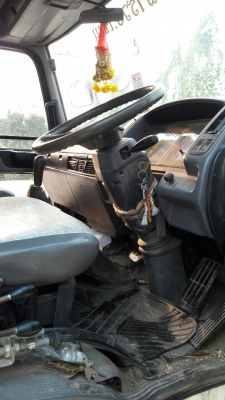 ขาย 6 ล้อ ฮีโน่  Fc 4 j  ดั้มเกษตร ปี  42