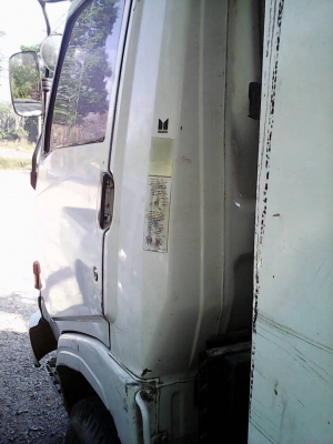 ขายรถ6ล้อดั้มพ์ HINO KM777 เครื่อง WO6D-A 165แรงม้า ปี35 สนใจโทร 081-970-1072