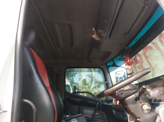 ขาย10ล้อเมกก้าเพลาเดียวเครื่อง220ปี2548ยางเรเดียลสภาพพร้อมใช้งานรถเจ้าของเดียวออกจากศูนย์แท้ๆยาว6.50เมตร