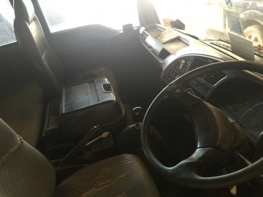 เดกก้า FVM 195 10ล้อ เพลาเดียว เดกก้า FVM 195 10ล้อ เพลาเดียว