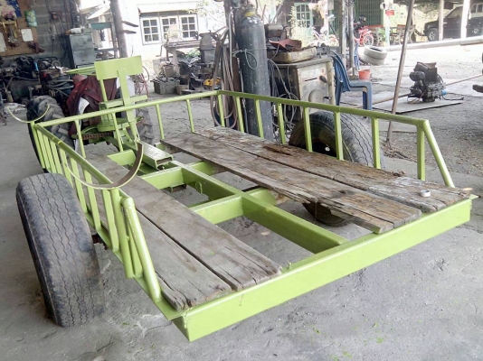 รถไถนั่งขับพร้อมกระแทะ เครื่องตกแต่ง 9.5 แรง ใช้งานปกติ รถไถนั่งขับพร้อมกระแทะ เครื่องตกแต่ง 9.5 แรง ใช้งานปกติ