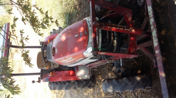 ขายยันม่ารEF352Tex แถม อุปกรณ์2อย่าง ผาน 5X22นิ้ว  ดันดินหน้า ถูกๆครับ