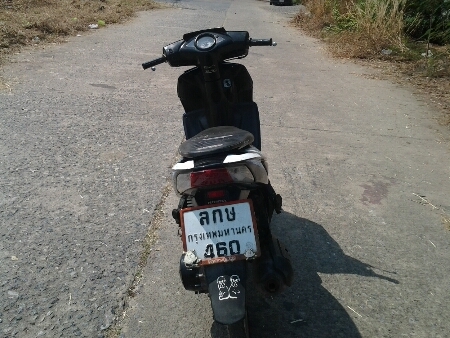 ขายมอไซค์ ปี50 ฮอนด้า คลิ๊ก รุ่นTune Up เครื่อง110cc. เครื่องดี รถสภาพยังโอเค ใช้งานได้ ภาษีขาด1ปี เล่มทะเบียนครบ ขายถูกๆตามสภาพครับ