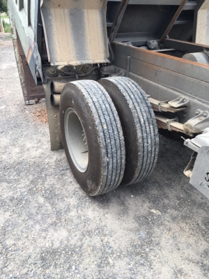 ขายรถ6ล้อดั้มพ์ HINO FF3HGKD เครื่อง 195แรงม้า ยาง9 สวยเดิม สนใจโทร 081-970-1072