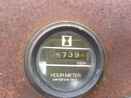 KOMATSU 510 กรองเดี่ยว ติดงาคีบไม้ เก่าญี่ปุ่น พร้อมใช้งาน ไม่ผ่านการใช้ในไทย โทร.090-986-2521 อ๊อบ