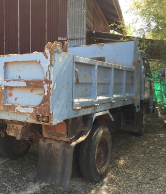 หกล้อ อีซูซุ NPR135ดั้ม5คิว แอร์ พ.เวอร์ ช่วงล่าง F สภาพดีสวยพร้อมใช้ เล่มทะเบียนพร้อมโอน หกล้อ อีซูซุ NPR135ดั้ม5คิว แอร์ พ.เวอร์ ช่วงล่าง F สภาพดีสวยพร้อมใช้ เล่มทะเบียนพร้อมโอน