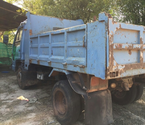 หกล้อ อีซูซุ NPR135ดั้ม5คิว แอร์ พ.เวอร์ ช่วงล่าง F สภาพดีสวยพร้อมใช้ เล่มทะเบียนพร้อมโอน หกล้อ อีซูซุ NPR135ดั้ม5คิว แอร์ พ.เวอร์ ช่วงล่าง F สภาพดีสวยพร้อมใช้ เล่มทะเบียนพร้อมโอน