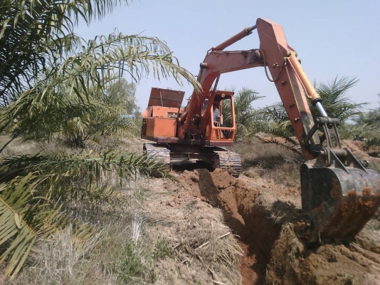 ขาย แบคโฮ PC120 สภาพพร้อมใช้งาน เอกสารใบซื้อขาย รถใช้งานอยู่ประจำ ราคาต่อรองได้