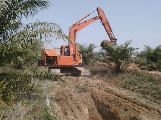 ขาย แบคโฮ PC120 สภาพพร้อมใช้งาน เอกสารใบซื้อขาย รถใช้งานอยู่ประจำ ราคาต่อรองได้