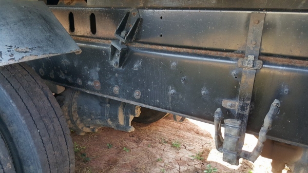 ขาย10ล้อ 2เพลา เดก้า320 ปี50 สภาพสวย เครื่องดี เอกสารทะเบียนครบ มีระบบลากลูก