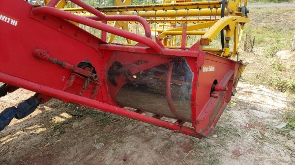 ขายรถเกี่ยวข้าว เกษตรพัฒนา เจ้าช้างไวไฟตัวเดิน12ปั๊ม23 เครื่องมิตซู240แรง สภาพพร้อมลุยงานเดิมสวย