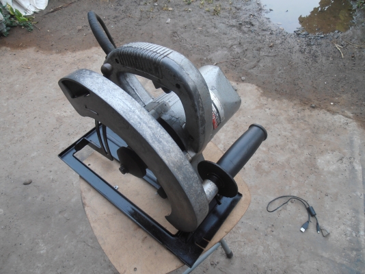 เลื่อยวงเดือน มากิต้า 9 นิ้ว 5900B