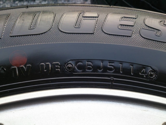 ขายแม็ก TOYOTA VIGO CHAMP สีรมดำ 5รูขอบ16 พร้อมยางบริดสโตน 215/65R16 ยางสัปดาห์ที่51ปี14 ดอกยางหนาเต็มสดเท่ากันไม่แตกไม่ร้าว สวยๆ จำนวน 1 ชุด พร้อมน๊อตแท้ 20 ตัว ขายแม็ก TOYOTA VIGO CHAMP สีรมดำ 5รูขอบ16 พร้อมยางบริดสโตน 215/65R16 ยางสัปดาห์ที่51ปี14 ดอกยางหนาเต็มสดเท่ากันไม่แตกไม่ร้าว สวยๆ จำนวน 1 ชุด พร้อมน๊อตแท้ 20 ตัว