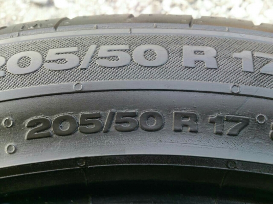 ขายยาง Continental 205/50R17 ยางสัปดาห์ที่19ปี14 ดอกยางเต็มหนาสดนิ่มลึกเท่ากันไม่มีปะสวยๆ จำนวน 1 ชุด ขายยาง Continental 205/50R17 ยางสัปดาห์ที่19ปี14 ดอกยางเต็มหนาสดนิ่มลึกเท่ากันไม่มีปะสวยๆ จำนวน 1 ชุด