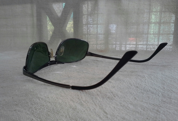แว่นตา เรย์-แบน ตัวแท้!  Ray-Ban Gunmetal made in Italy
