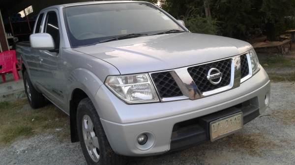 ขายด่วนนิสสัน  นาวาร่า แคปเปิดได้ ปี2553  เครื่องดีมาก ยางดีรถพร้อมใช้งานรถเดิมๆ0815650243