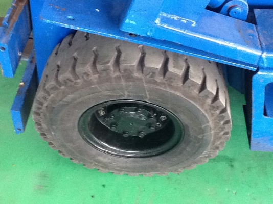 ขายถูกรถยกkomtsuFG15T-15ส่งฟรีทั่วประเทศไทย