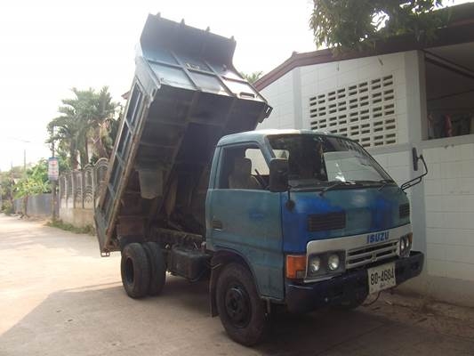 ฝากขาย รถ6ล้อดั้ม KS 110 แรง  ขอขอบคุณผู้ซื้อและ ทีมงาน TRUCK 2 HAND ครับ