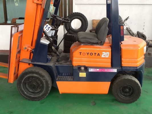 ขายถูกผ่อนได้ดาวน์50\%ผ่อนได้2งวด5FG20toyota