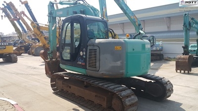 >>SK135SR-1ES<< ปี2006 รถนอกนำเข้าจากญี่ปุ่น ไม่เคยใช้ในไทย 100\% ใช้งานน้อย สภาพสวยมาก สอบถาม 062-709-1748 ถูกๆแน่นอน