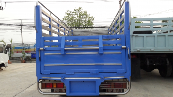 Isuzu Nkr66Lx5T เครื่อง 4HF-120 แรงม้า กระบะสแตนแหลส กว้าง 2.00 ม. ยาว 4.50 ม. ทะเบียนพร้อมโอน