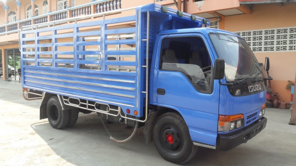 Isuzu Nkr66Lx5T เครื่อง 4HF-120 แรงม้า กระบะสแตนแหลส กว้าง 2.00 ม. ยาว 4.50 ม. ทะเบียนพร้อมโอน