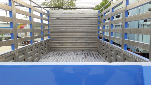 Isuzu Nkr66Lx5T เครื่อง 4HF-120 แรงม้า กระบะสแตนแหลส กว้าง 2.00 ม. ยาว 4.50 ม. ทะเบียนพร้อมโอน