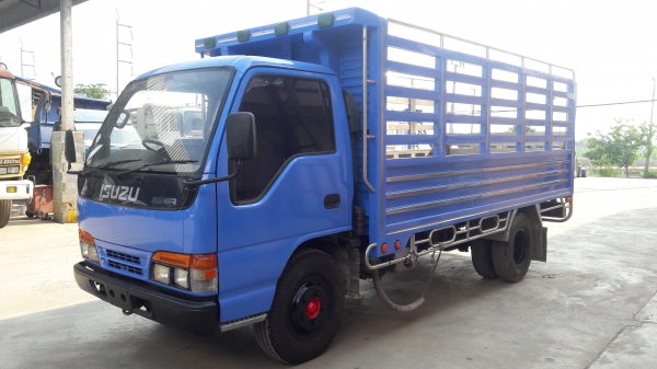 Isuzu Nkr66Lx5T เครื่อง 4HF-120 แรงม้า กระบะสแตนแหลส กว้าง 2.00 ม. ยาว 4.50 ม. ทะเบียนพร้อมโอน