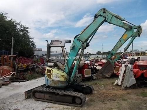 รถขุดเล็ก  YANMAR  B3-3A รหัสสินค้า : 80803021   Line ID: nihonmono  www.nihonmono.com