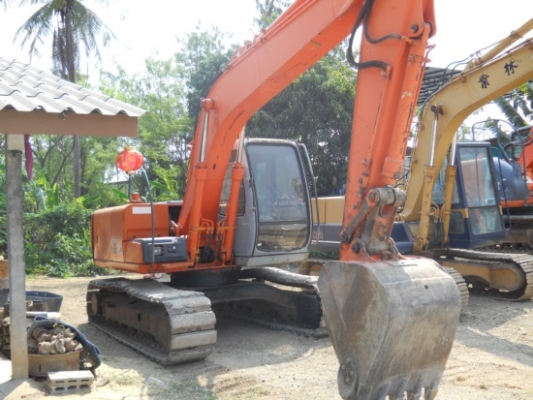 ขายรถแบคโฮเก่านอกจากญี่ปุ่น hitachi ex120-5สนใจโทรสอบถาม 092-3309229 อี๊ด