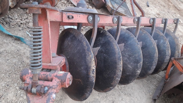 ลดสุดๆงดต่อรองครับ ผานพรวนตราช้าง รุ่นDH266J รถใหญ่