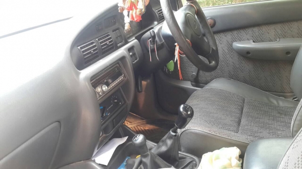 Ford ranger โฟวีลแคบปี44 เล่มพร้อมโอน