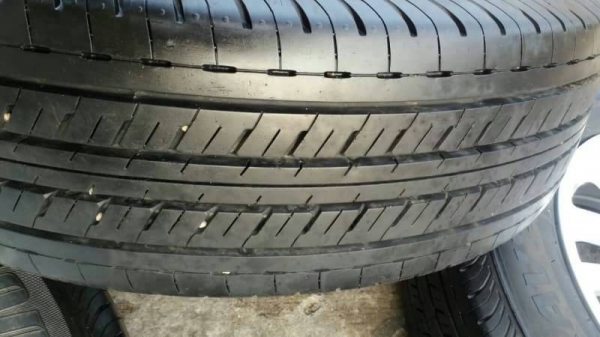 ล้อ all new isuzu ขอบ 16 พร้อมยาง bridgestone 215 70 16 ชุดล่ะ 10500