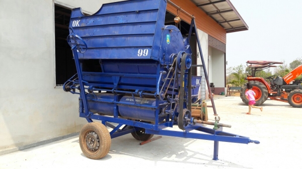 ขายตู้นวดข้าวไทยเส็งยนต์ห้าฟุตพร้อมใช่