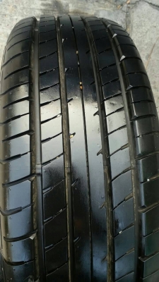 ล้อมิตซูขอบ 15 พร้อมยาง 185 55 15 ชุดล่ะ 9000